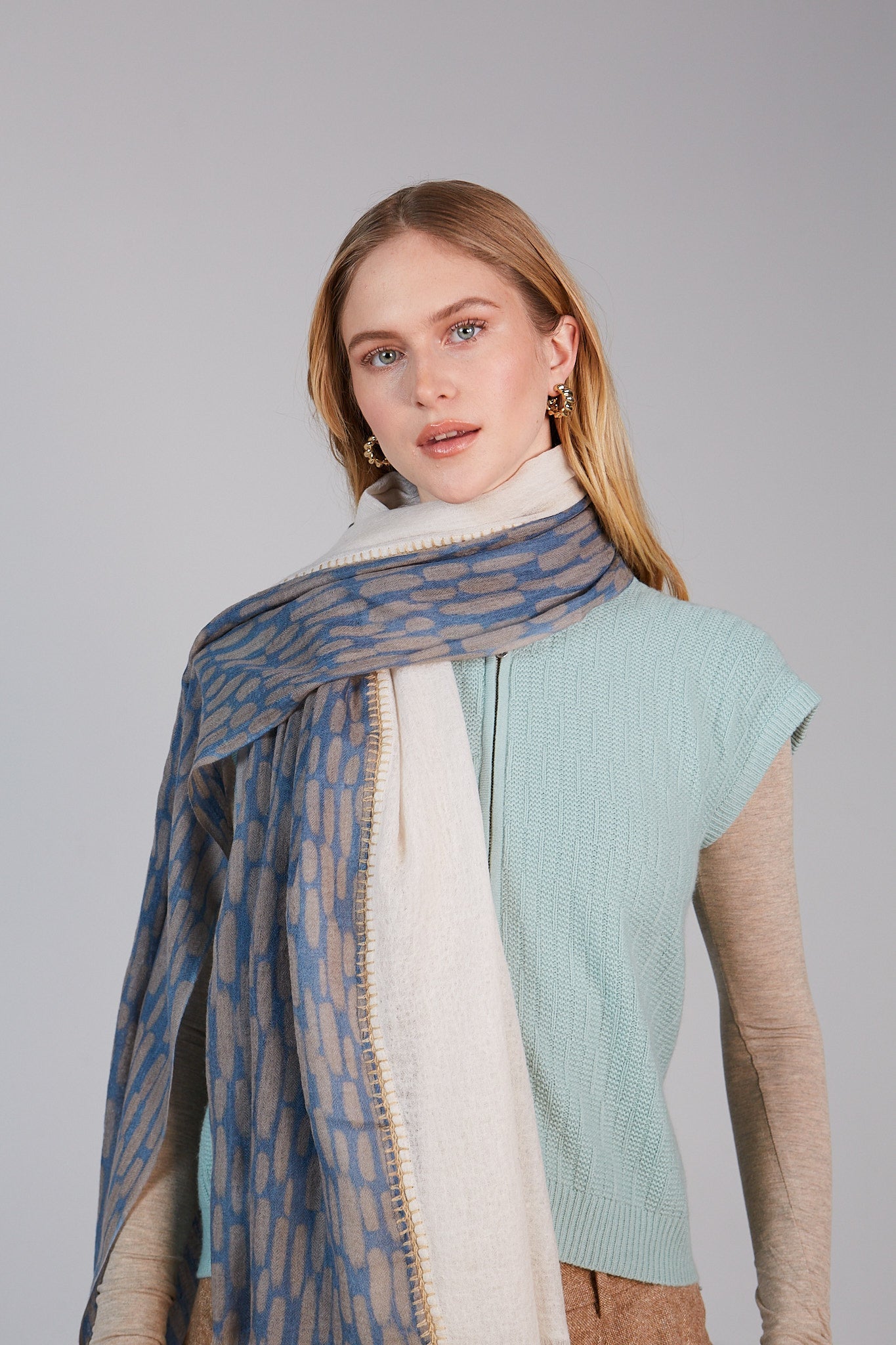 Double Layered Stole Printed Scarf Ali | 100% Baby Wool